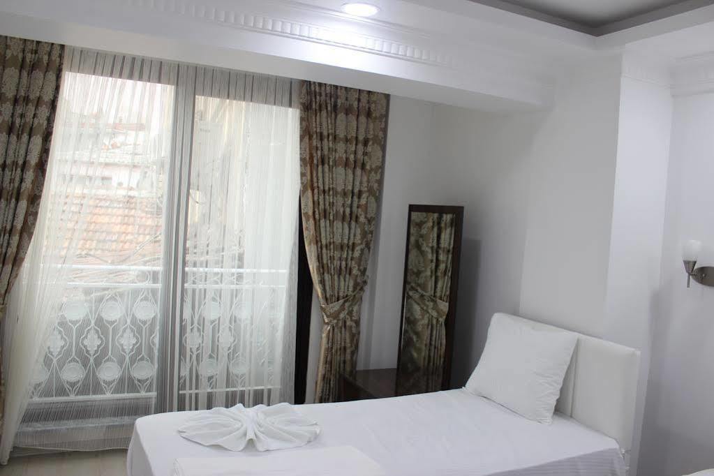Sultanahmet Deluxe Hotel Istanbul Exterior foto
